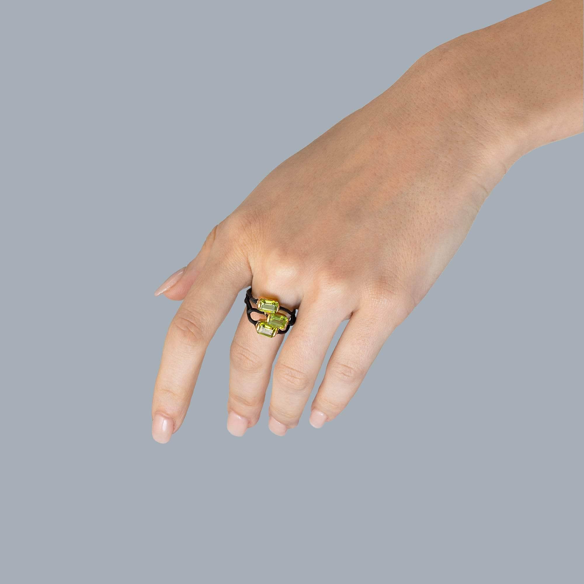 Ver Peridot Ring GERMAN KABIRSKI