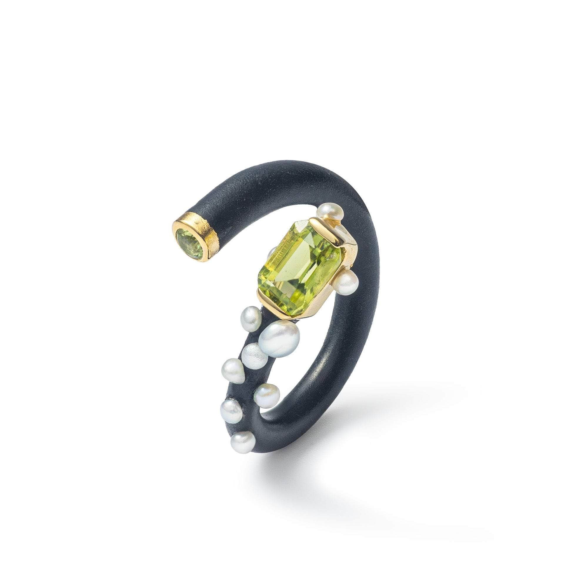 Verdor Peridot and White Pearl Ring GERMAN KABIRSKI