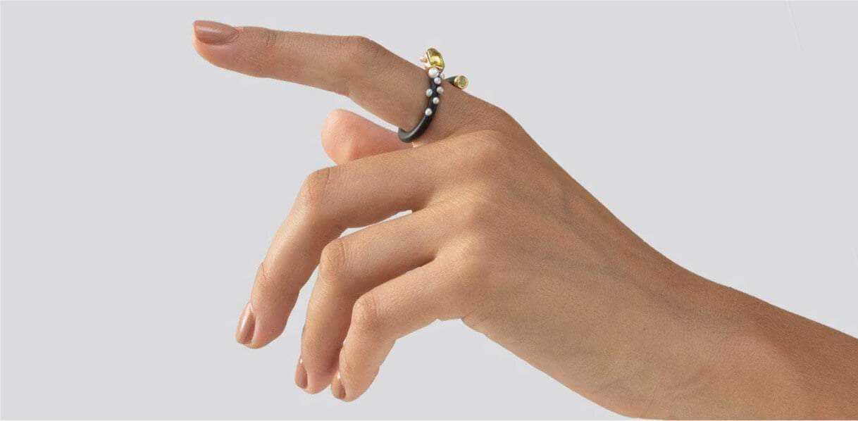 verdor peridot ring by german kabirski