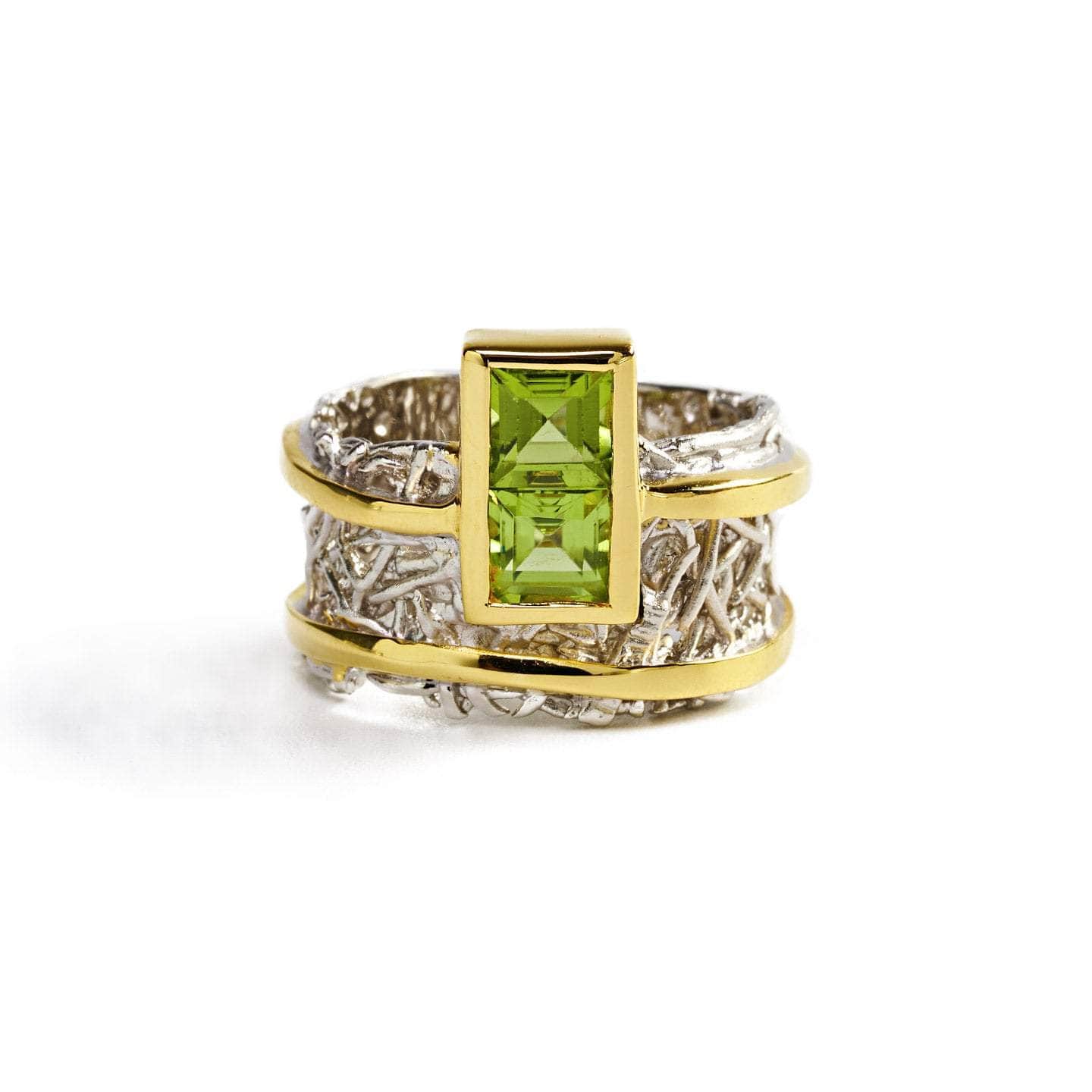 Verina Iconic 925 Silver Ring With Natural Tsavorite Gemstone