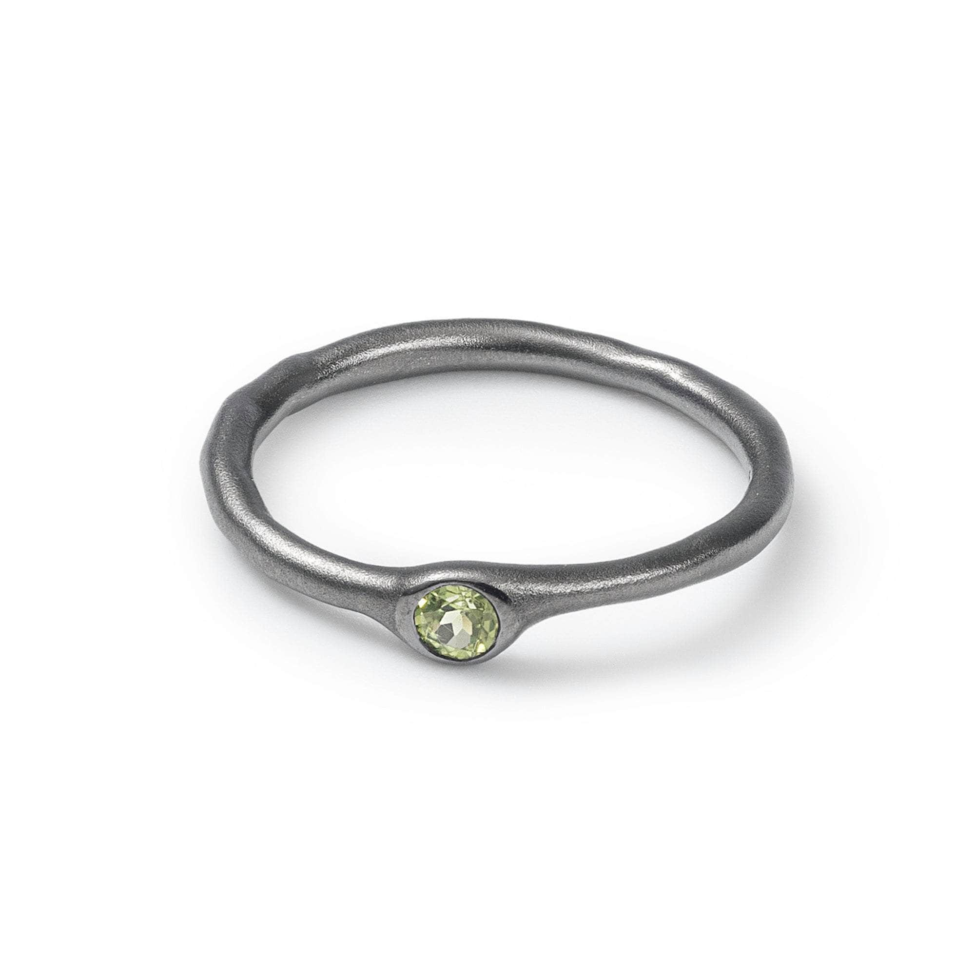 Vihrea Peridot Ring GERMAN KABIRSKI