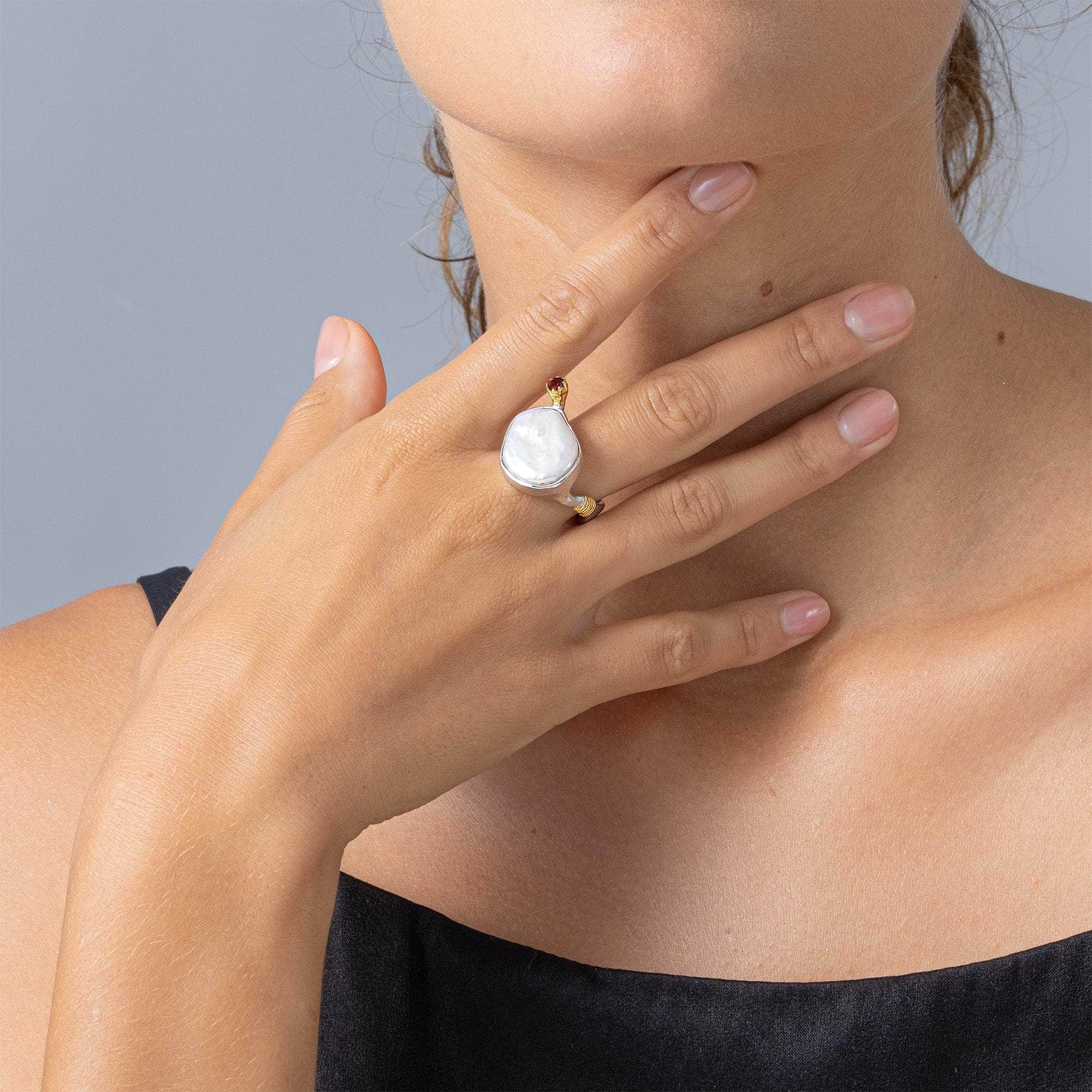Vit Limited Design Silver Ring with Baroque Pearl & Rhodolite Garnet