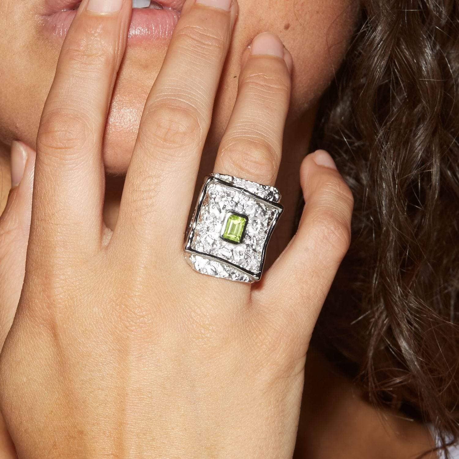 Invidia Peridot Ring GERMAN KABIRSKI