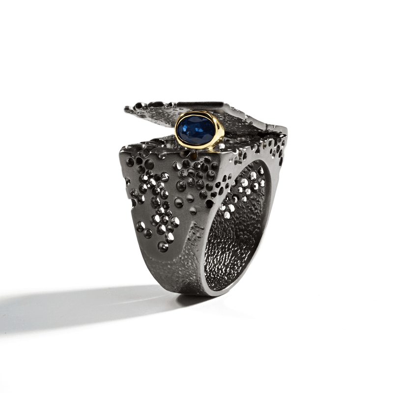 Ring Bearna Blue Sapphire Ring Bearna Blue Sapphire Ring, Ring by GERMAN KABIRSKI