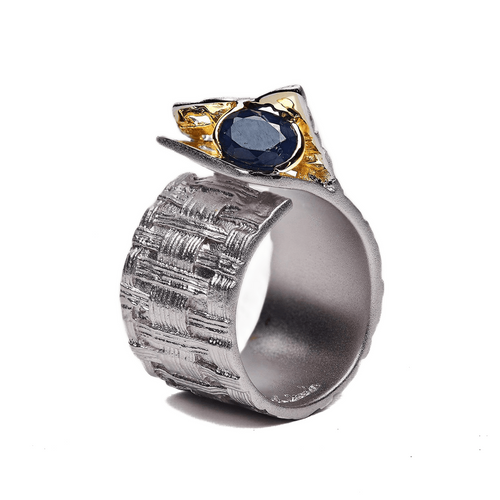 Accalia Iconic Design Unisex 925 Silver Ring with Natural Blue Sapphire
