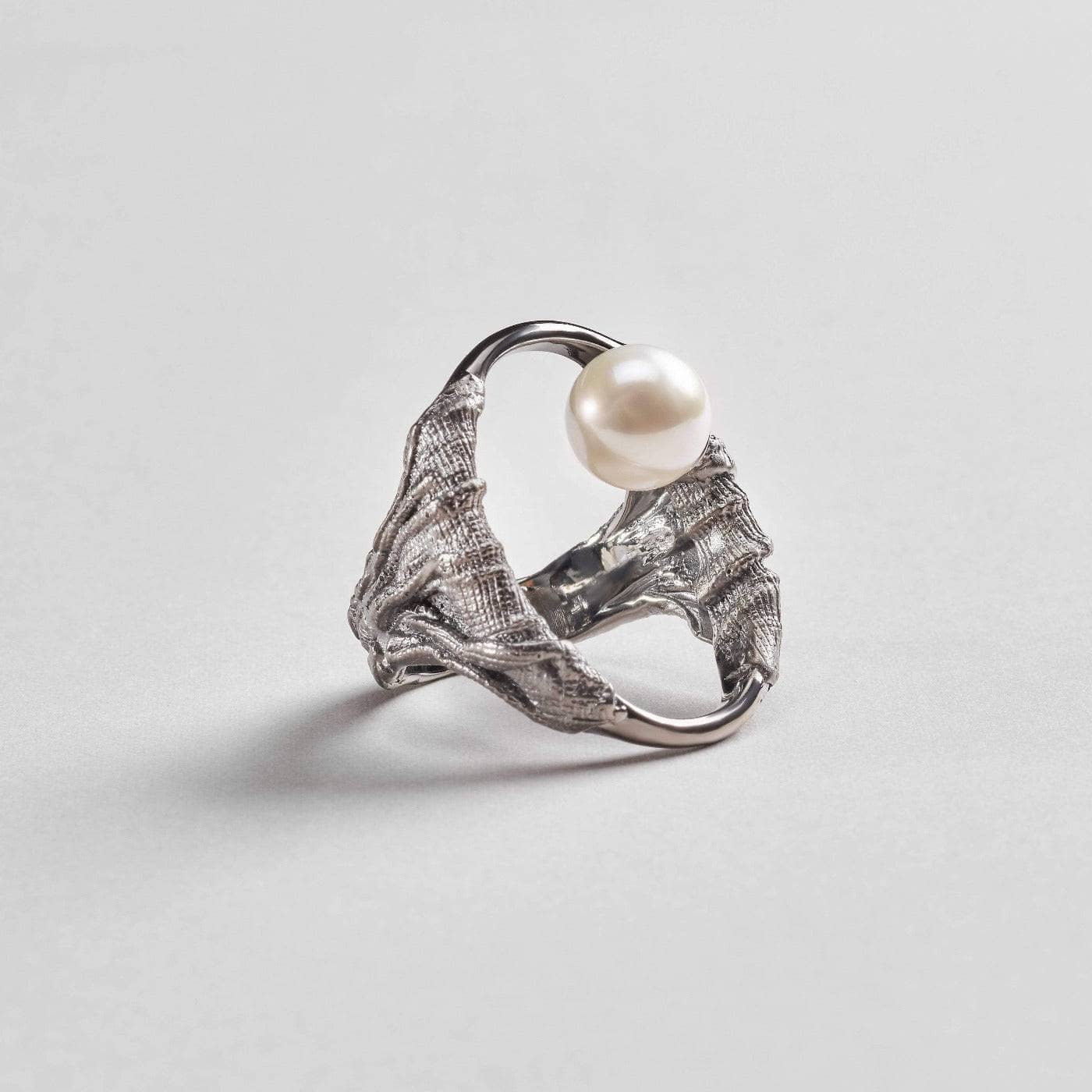 Aecora Pearl Ring GERMAN KABIRSKI