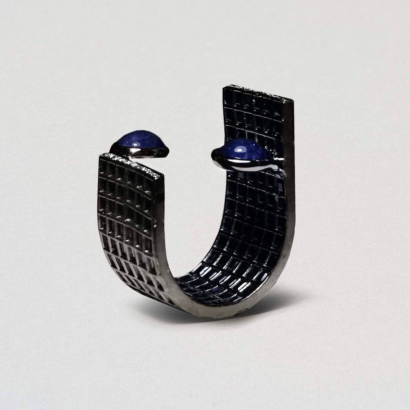 Arlona Sapphire Ring GERMAN KABIRSKI