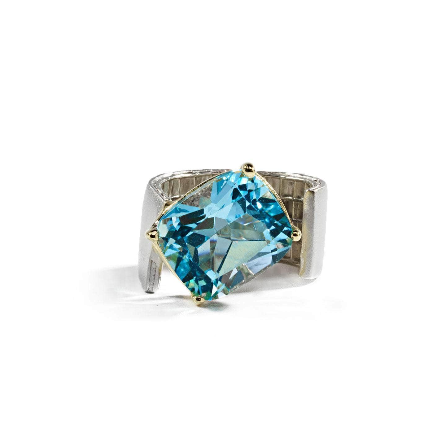 Creo Blue Topaz Ring GERMAN KABIRSKI