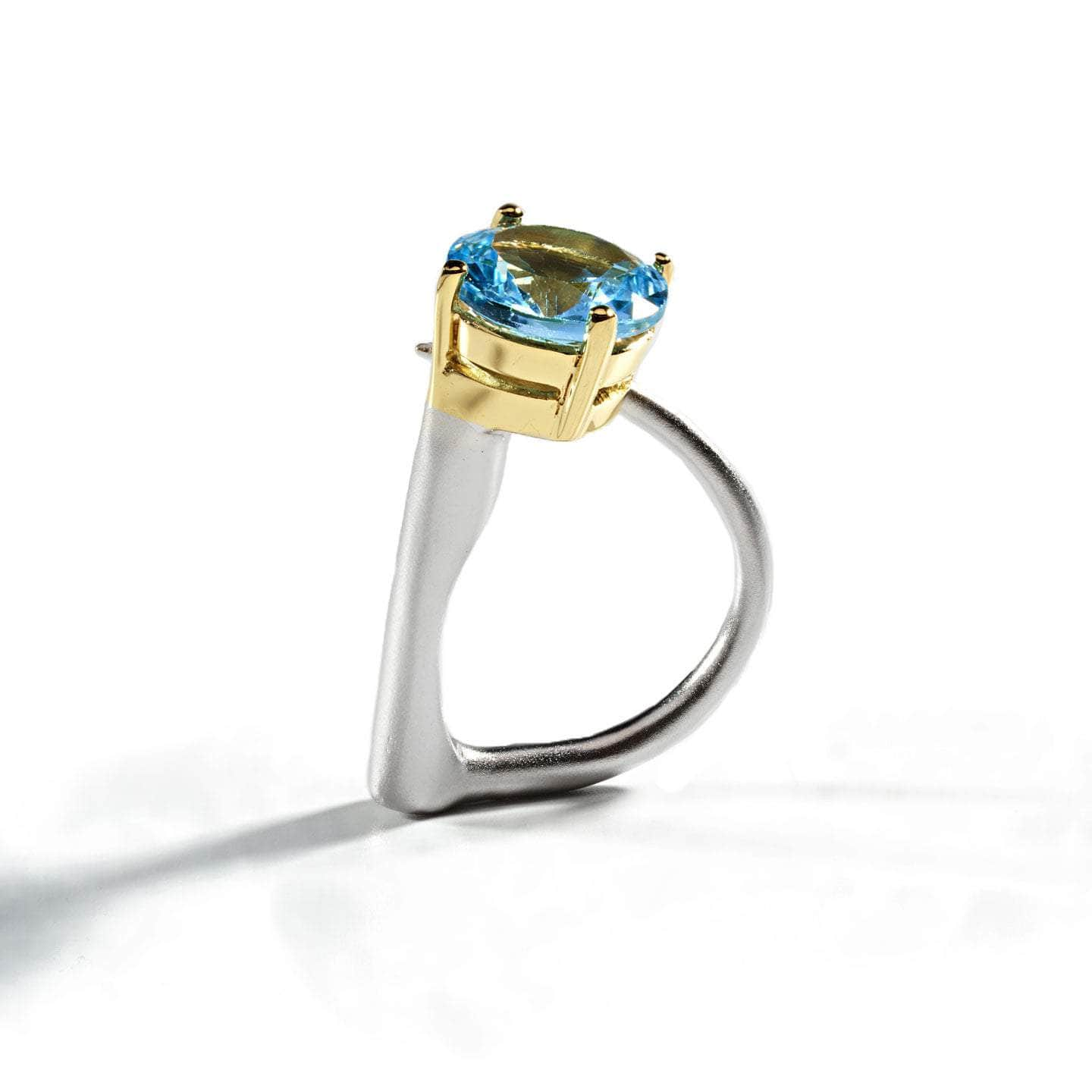 Flanken Blue Topaz Ring GERMAN KABIRSKI