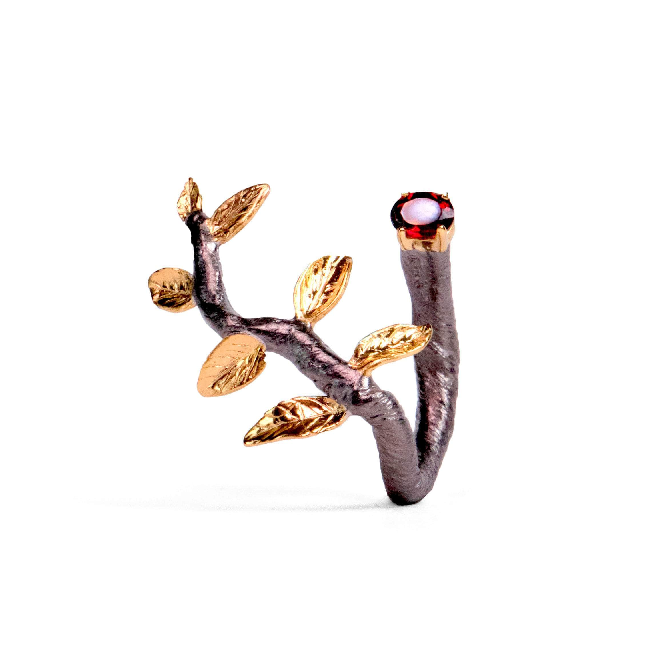 Haara Garnet Ring GERMAN KABIRSKI