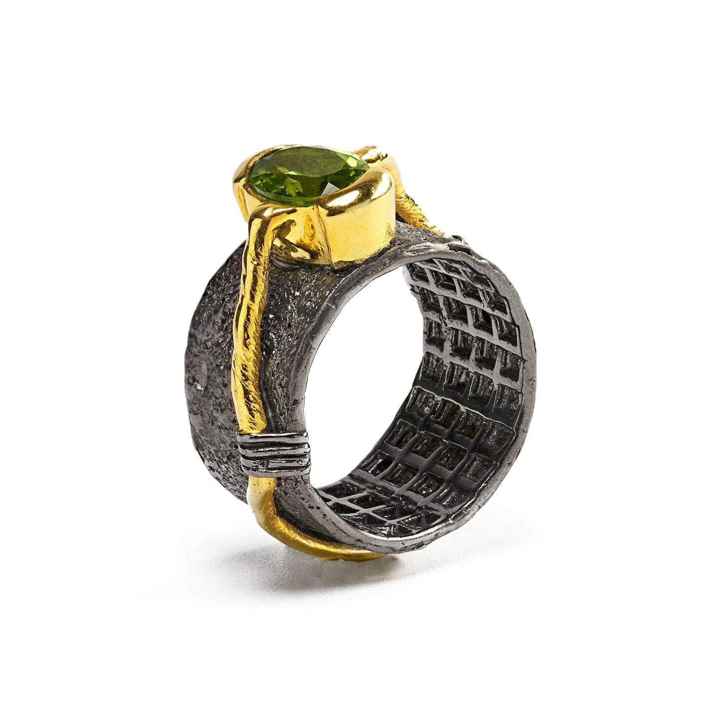 Mera Peridot Ring GERMAN KABIRSKI