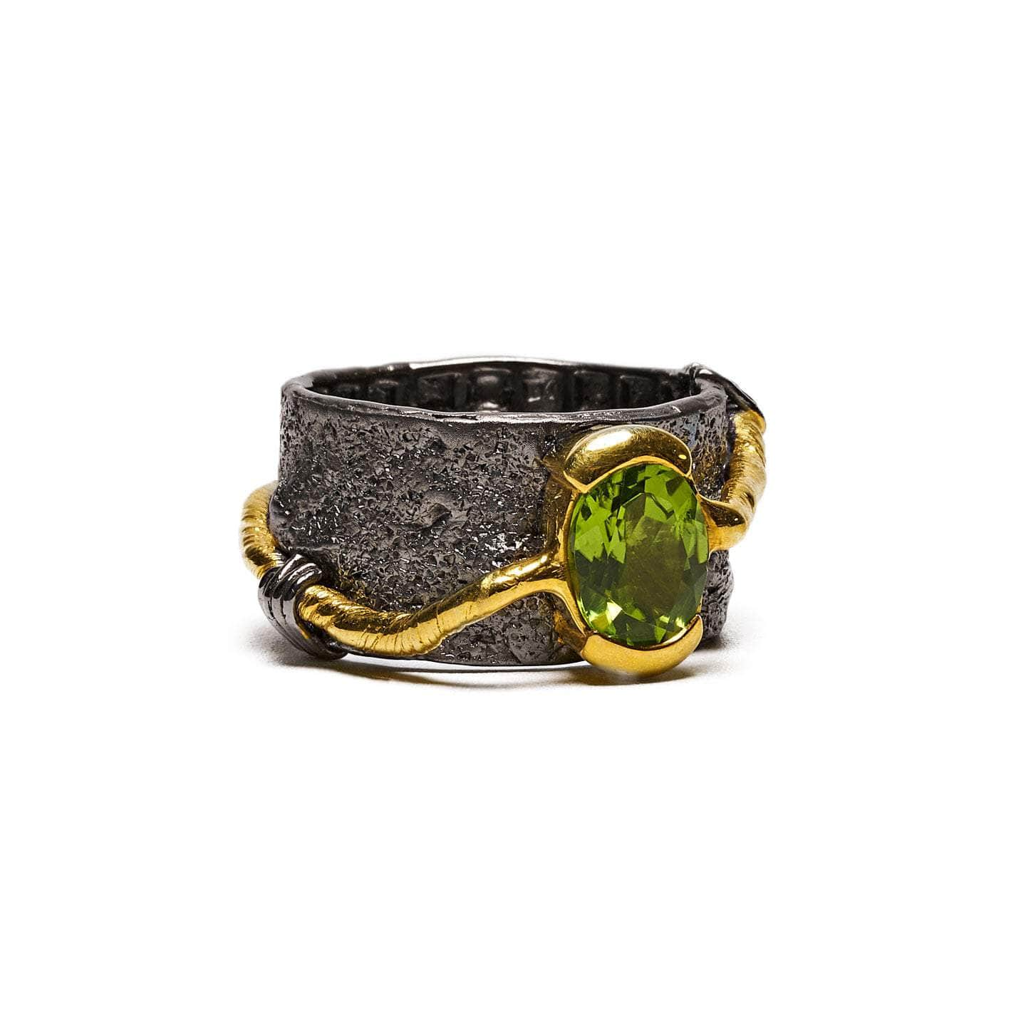 Mera Peridot Ring GERMAN KABIRSKI