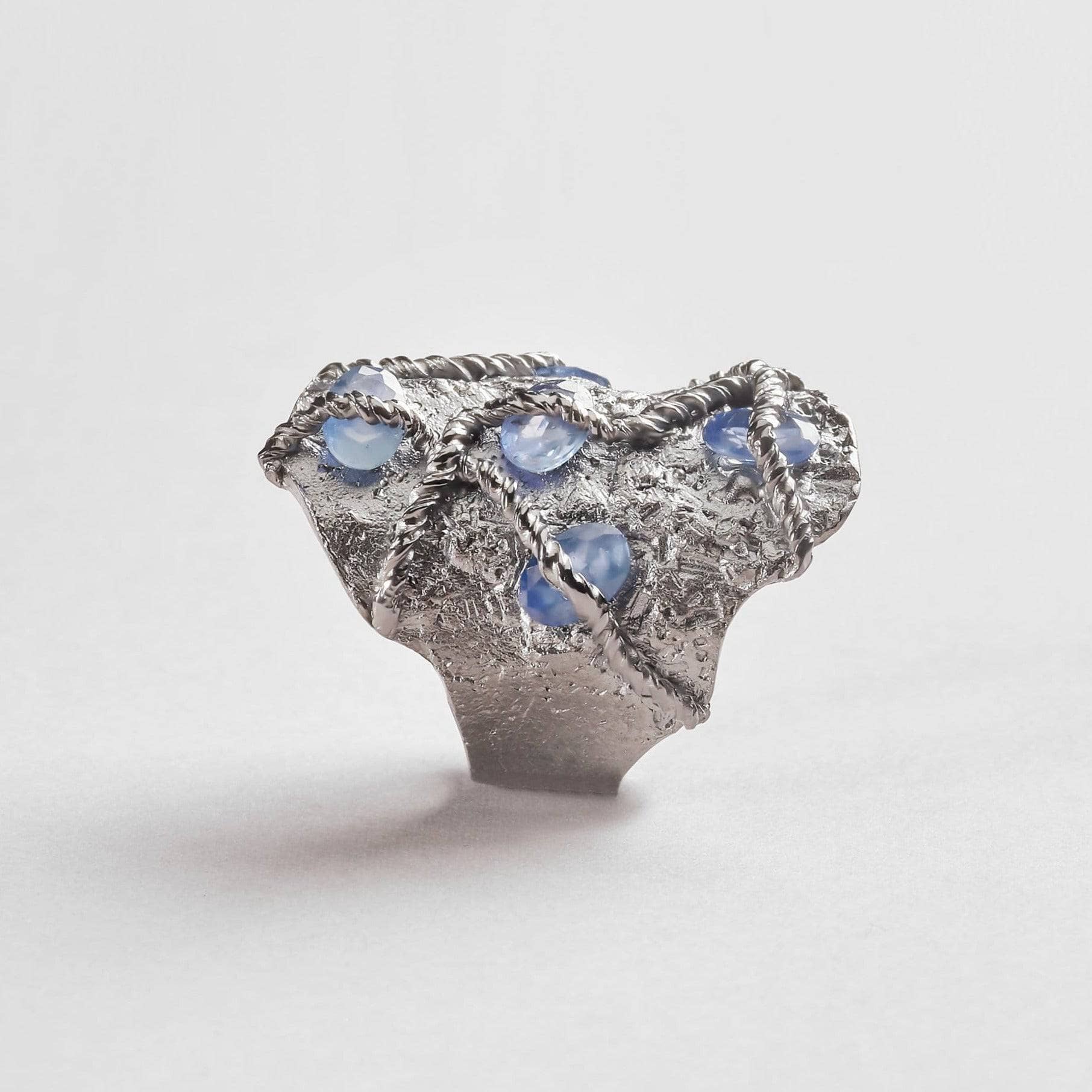 Merian Sapphire Ring GERMAN KABIRSKI