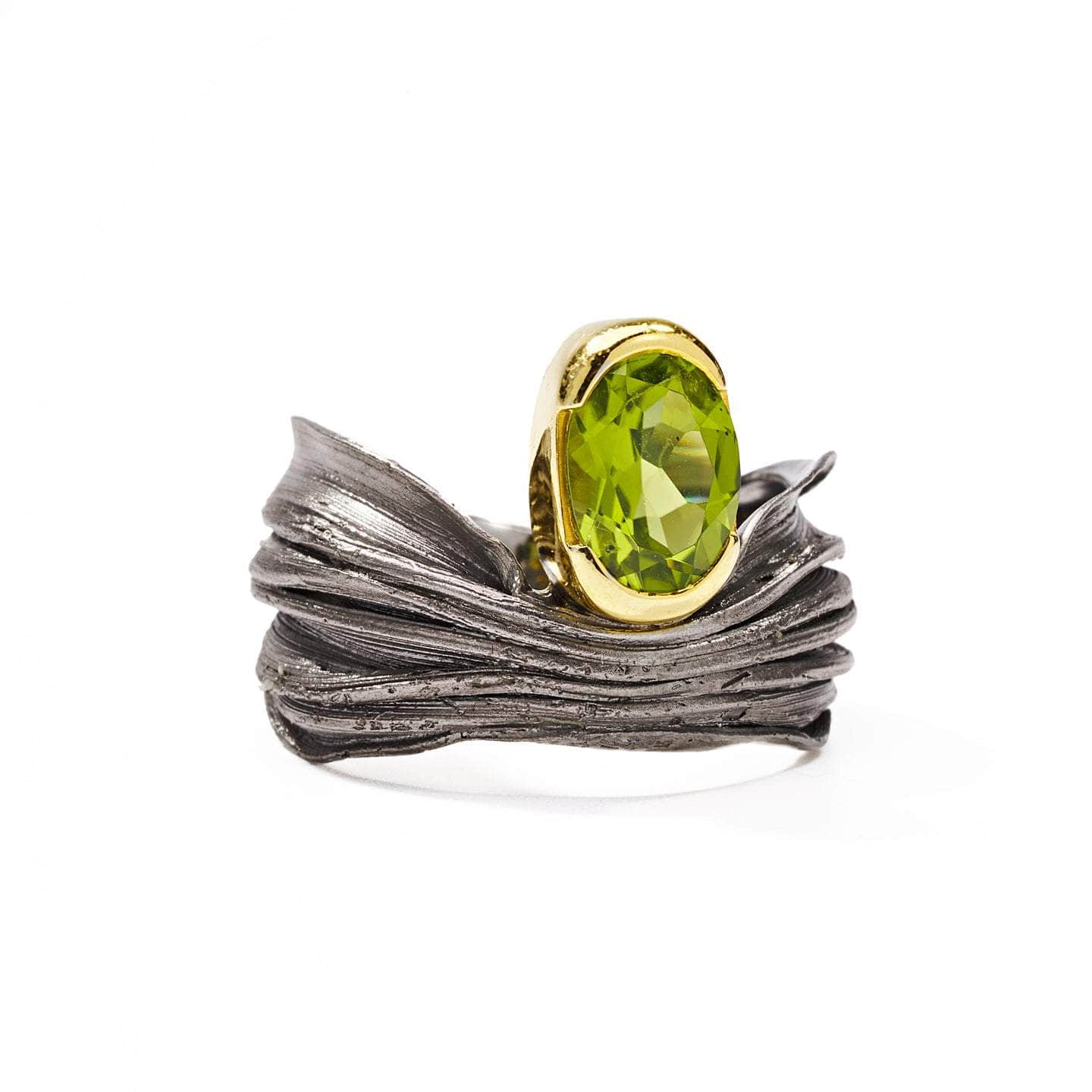 Nicra Peridot Ring GERMAN KABIRSKI