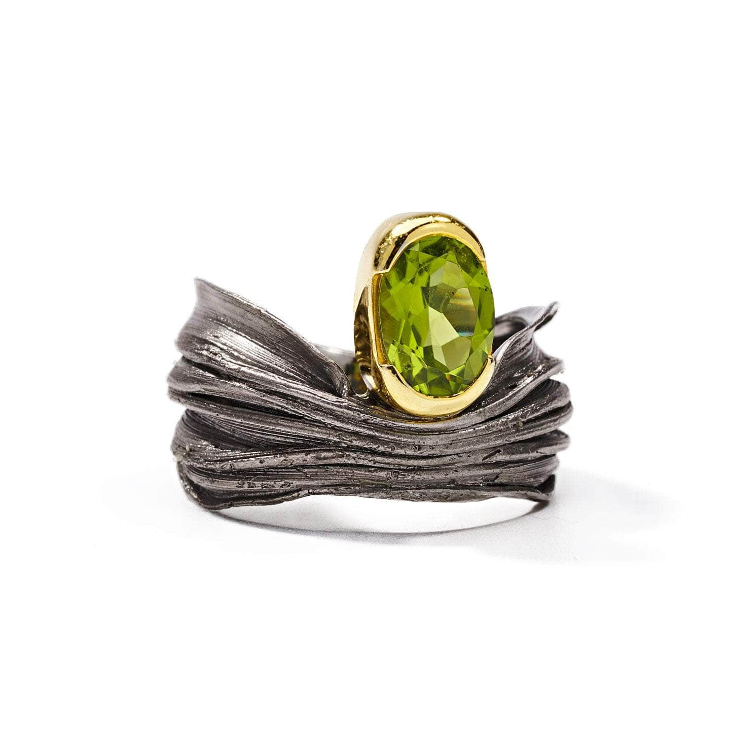 Nicra Peridot Ring GERMAN KABIRSKI