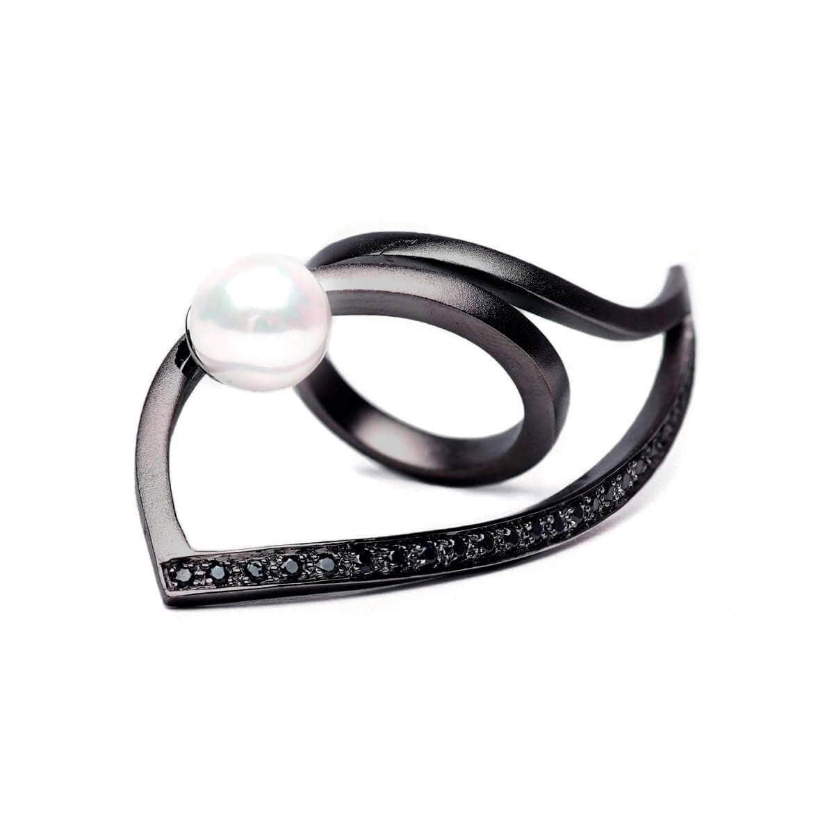 Rohana Pearl Ring GERMAN KABIRSKI