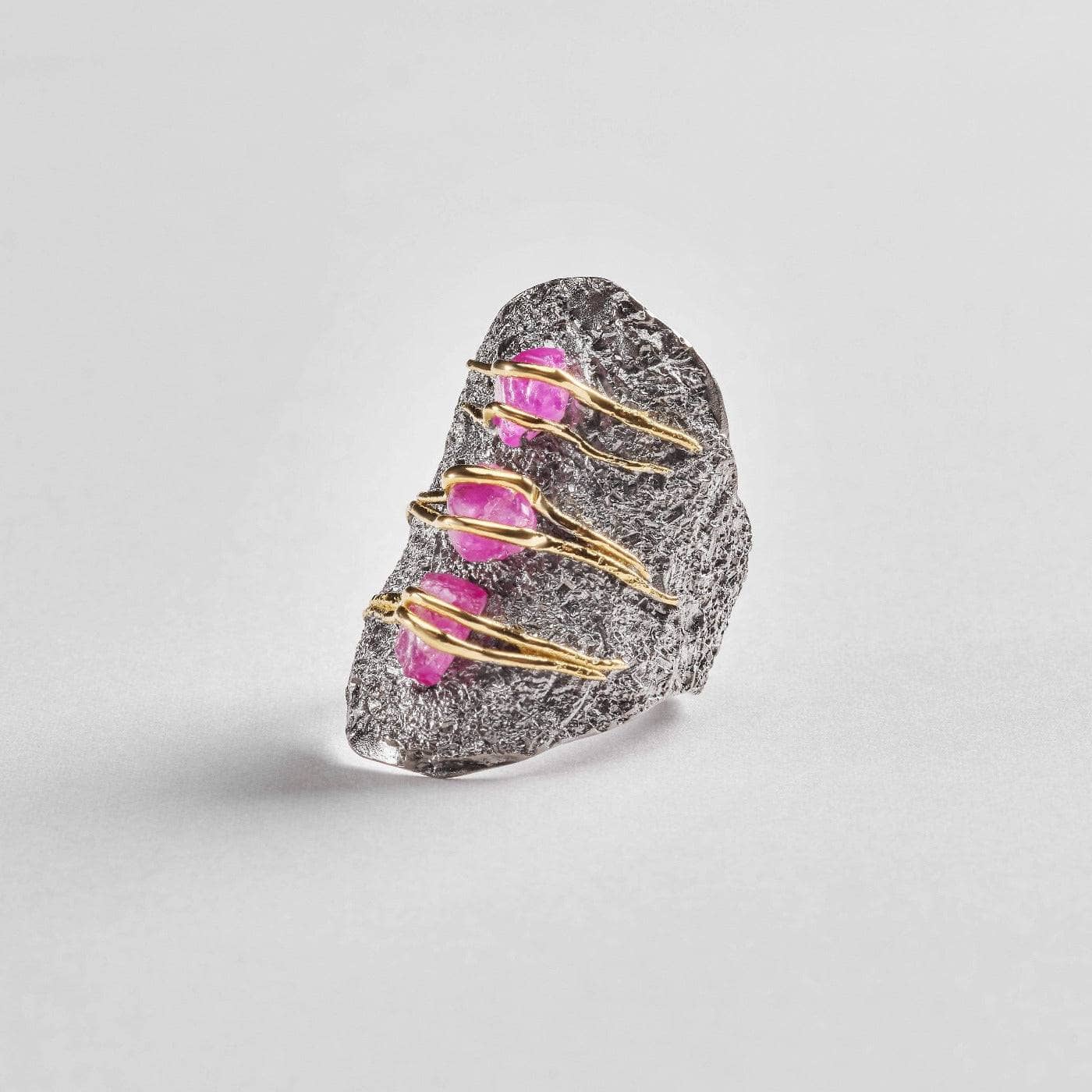 Rolina Pink Sapphire Ring GERMAN KABIRSKI